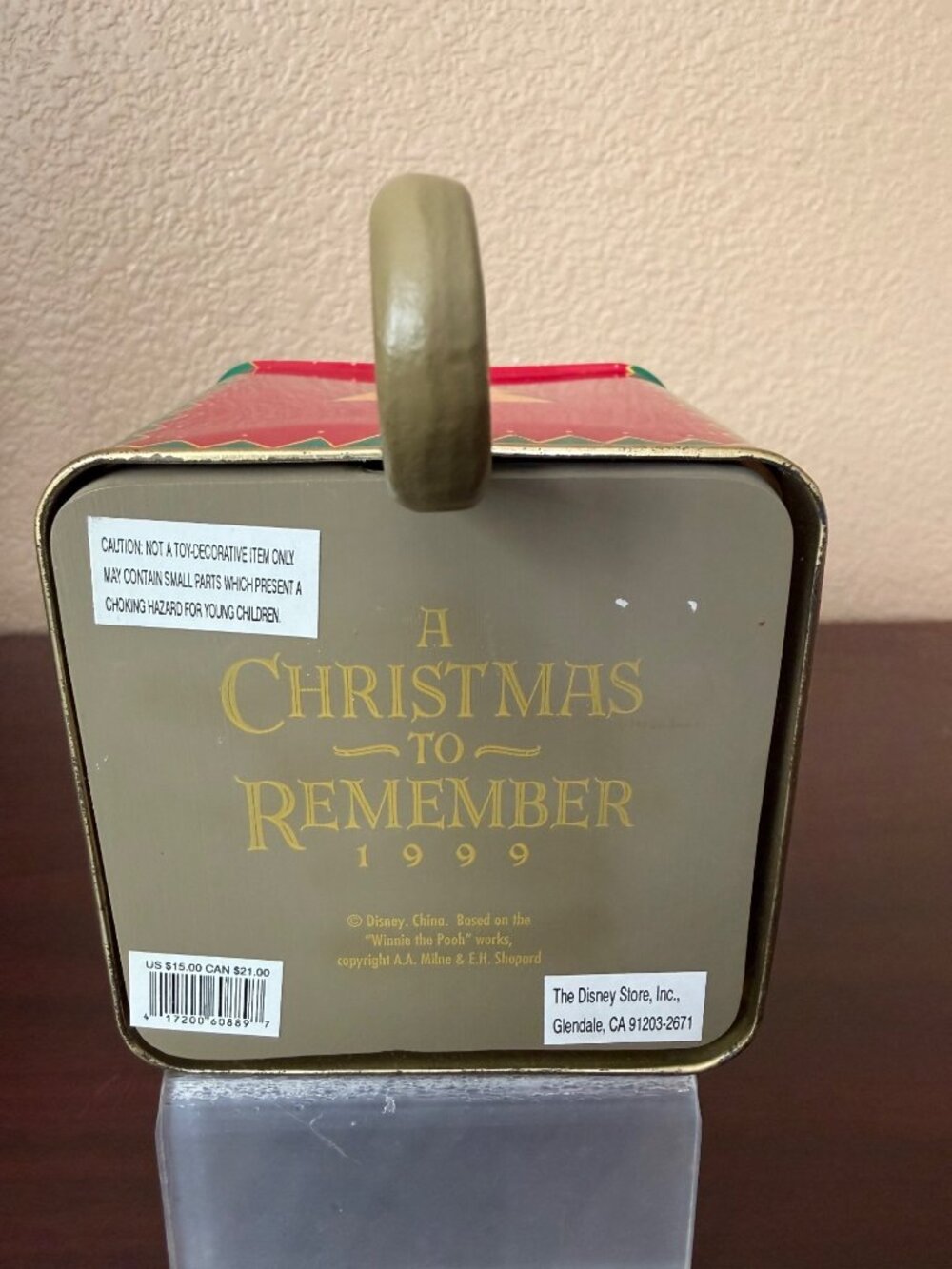 1999 Disney Store Tigger "A Christmas to Remember" Tin Box Stocking Holder - Picture 5 of 12